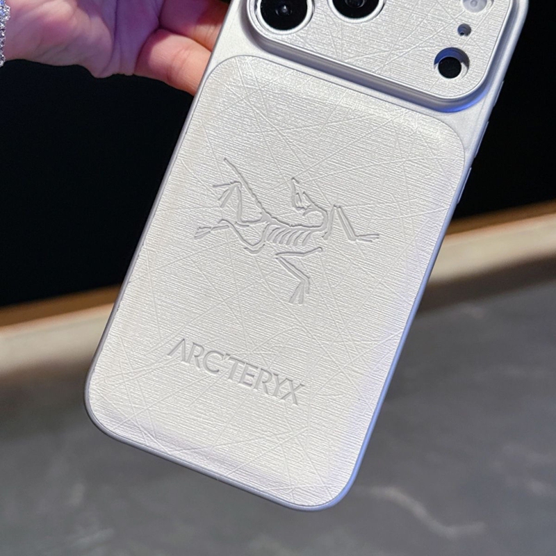 ARC TERYX iphone17 pro max 16 15 14 13pro Maxケース 