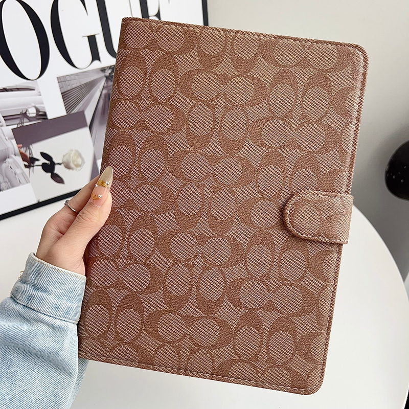Coach 10th Ipad Mini7クリアケース激安 Ipad11/10/9/8/7/6/5/4/3/2ケース 手帳型 背面カード収納 革製