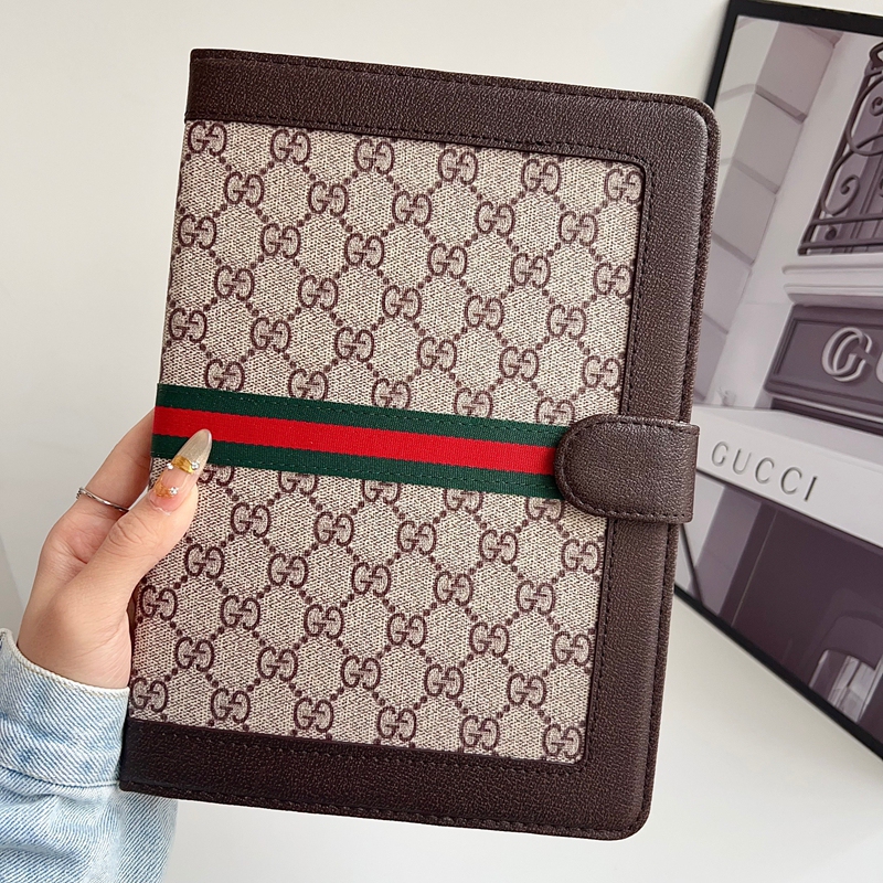 グッチ Gucci Ipad 第11 10/9/8世代ケース ipad全機種対応 財布型 背面カード収納