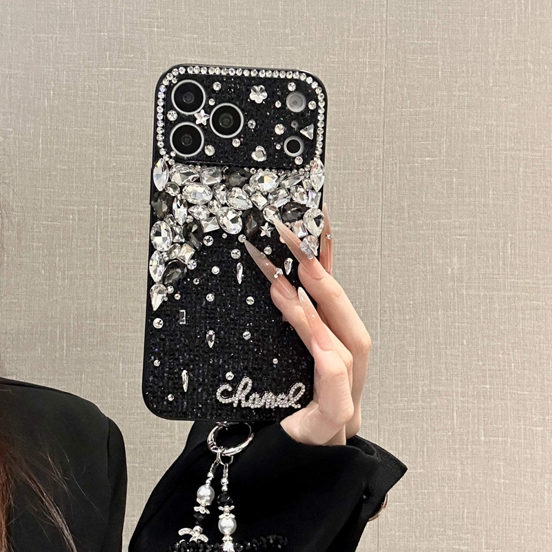 シャネル Chanel  iPhone air 18 17 16 15 plus ケース