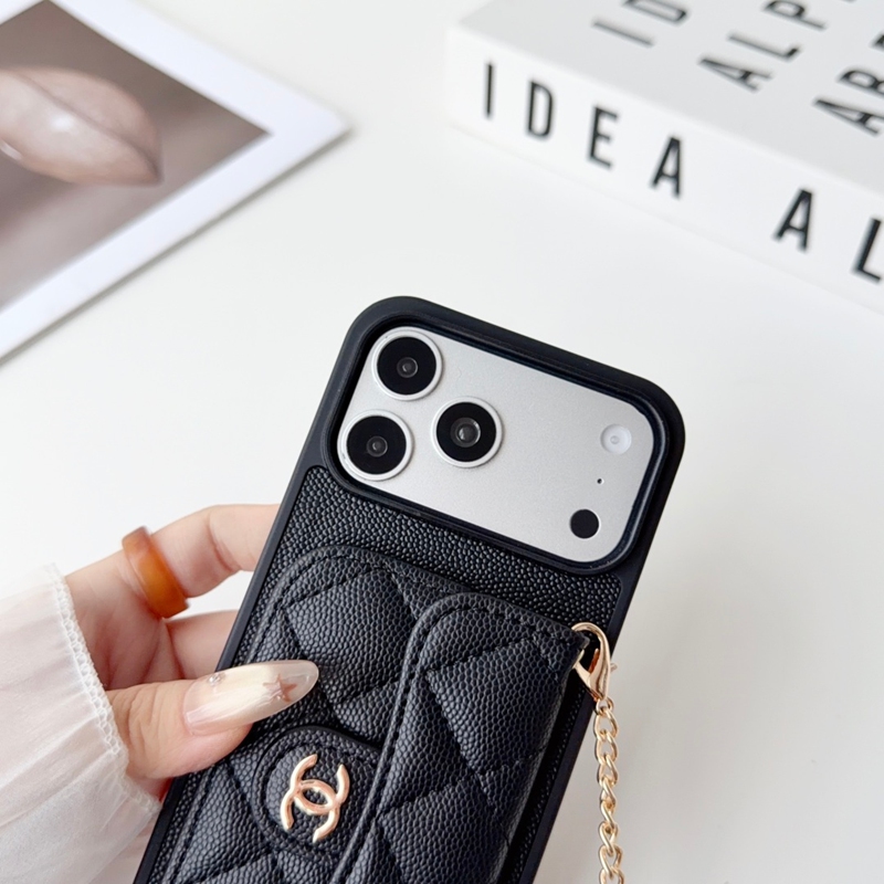 シャネル 手帳型スマホケース ブラック キルティングディテール